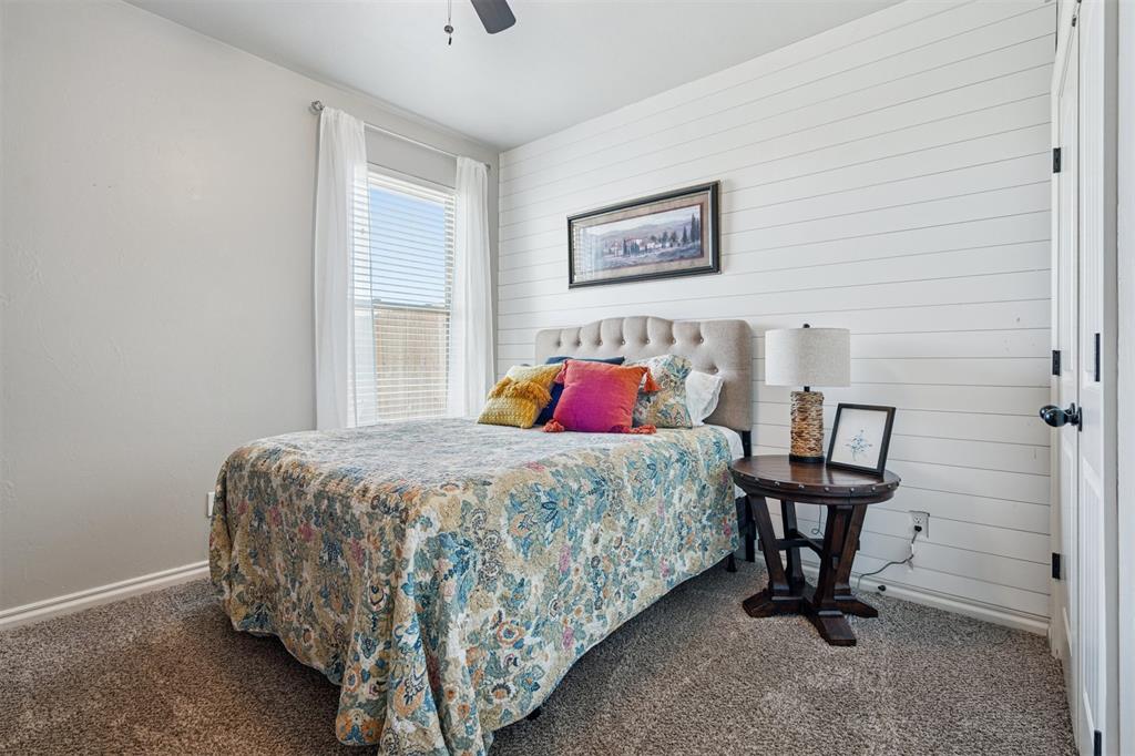 8233 NW 159th Street