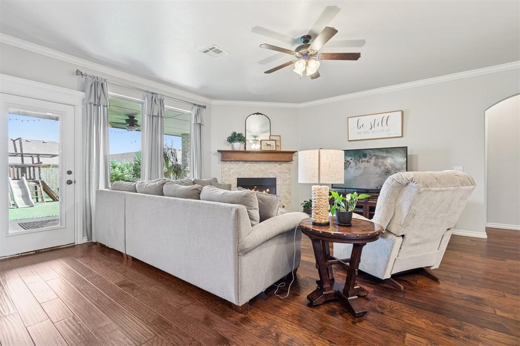 8233 NW 159th Street