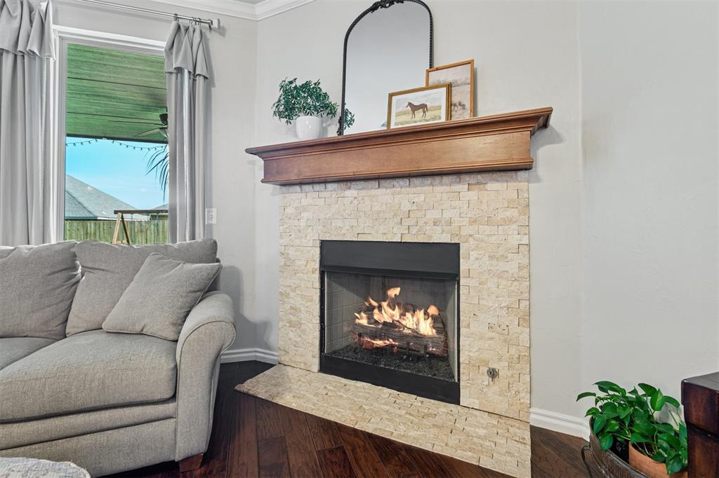 8233 NW 159th Street