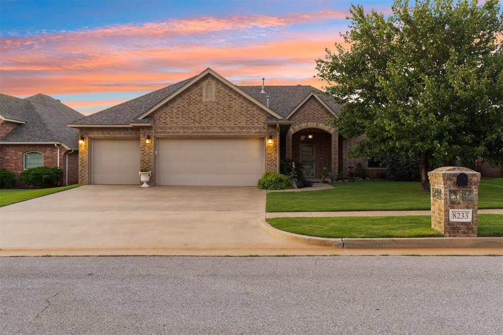 8233 NW 159th Street