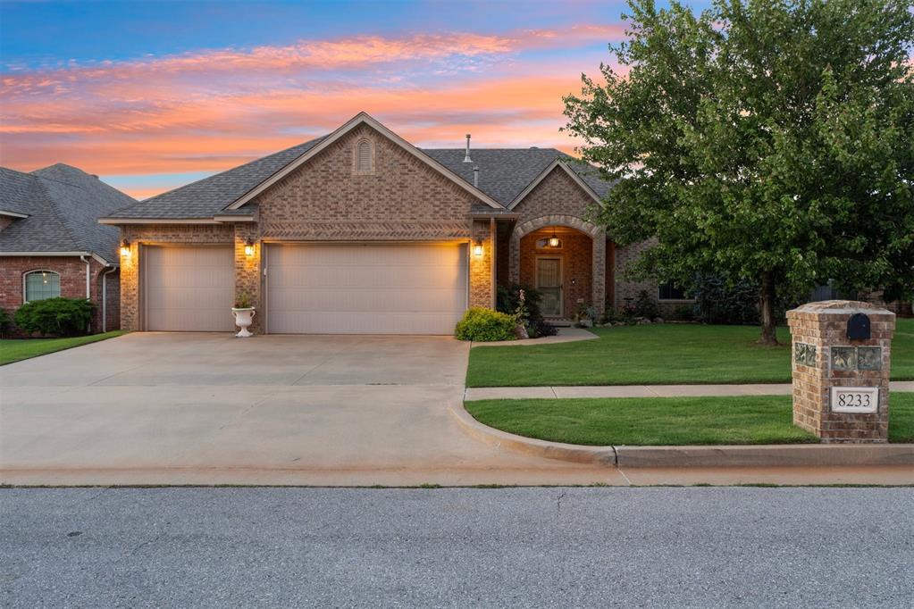 8233 NW 159th Street
