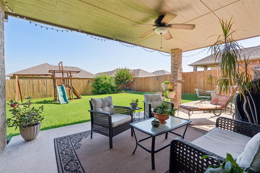 8233 NW 159th Street