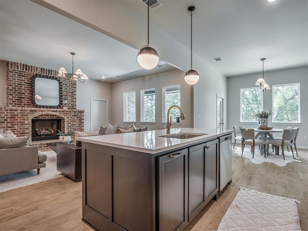 8126 Goldfinch Drive