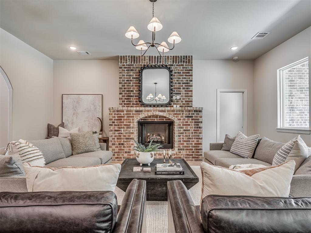 8126 Goldfinch Drive
