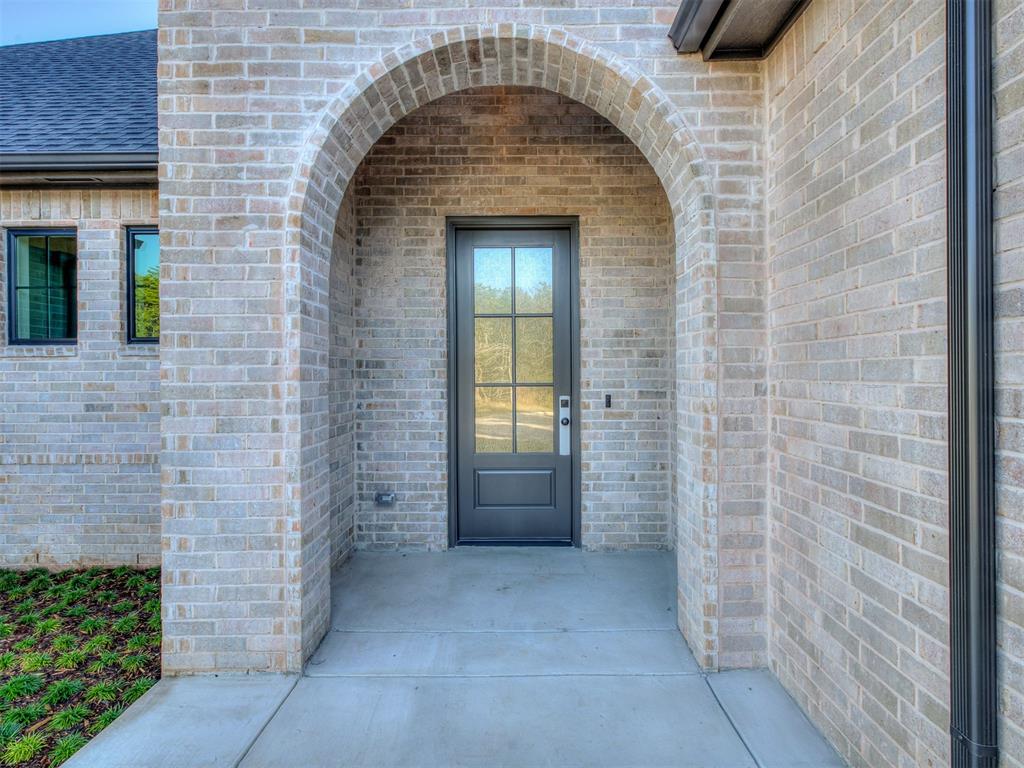 8410 Robin Way