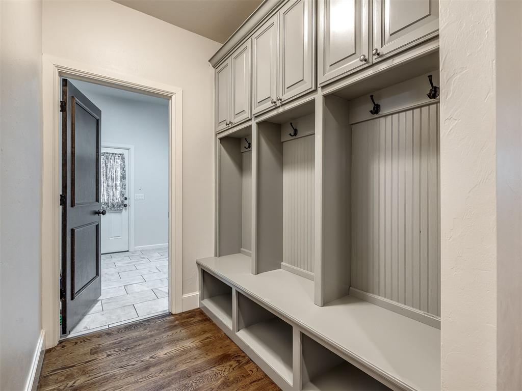 5508 Chateau Lane