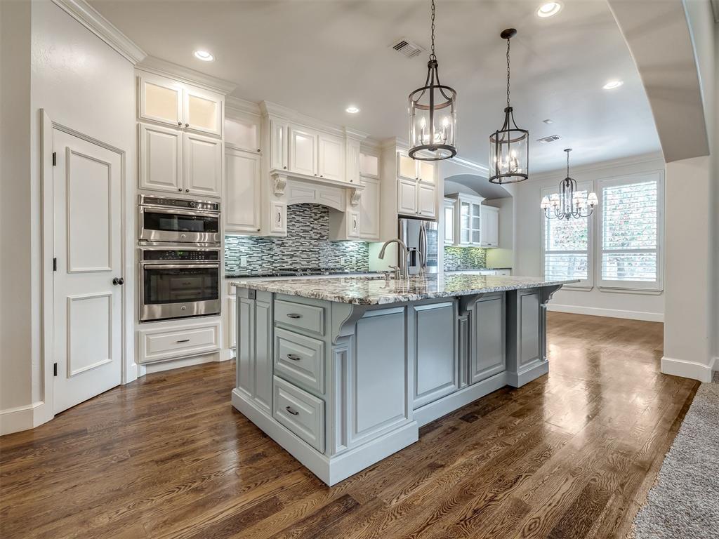 5508 Chateau Lane