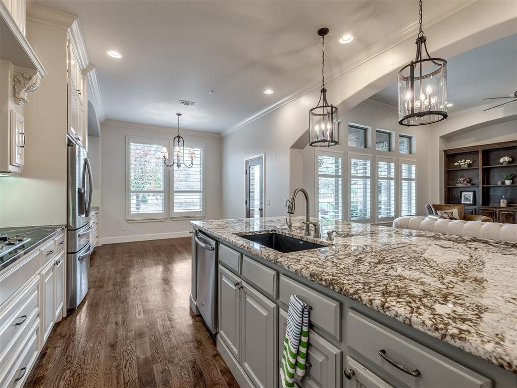 5508 Chateau Lane