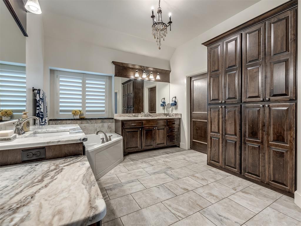 5508 Chateau Lane