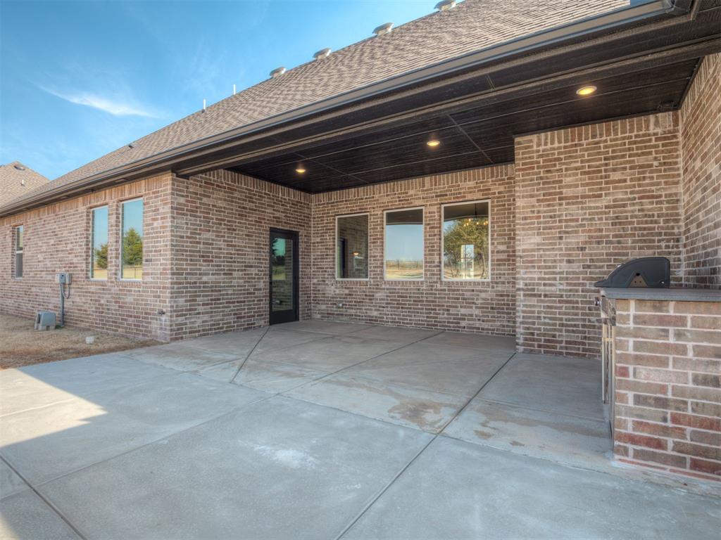 8103 Goldfinch Drive