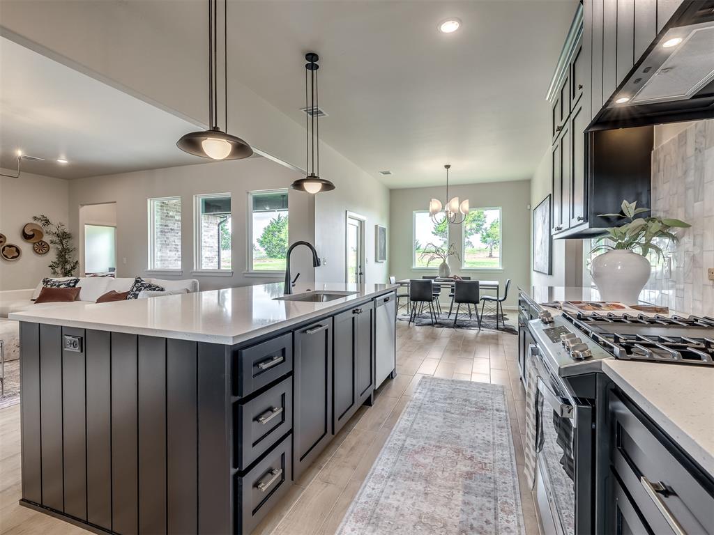 8103 Goldfinch Drive