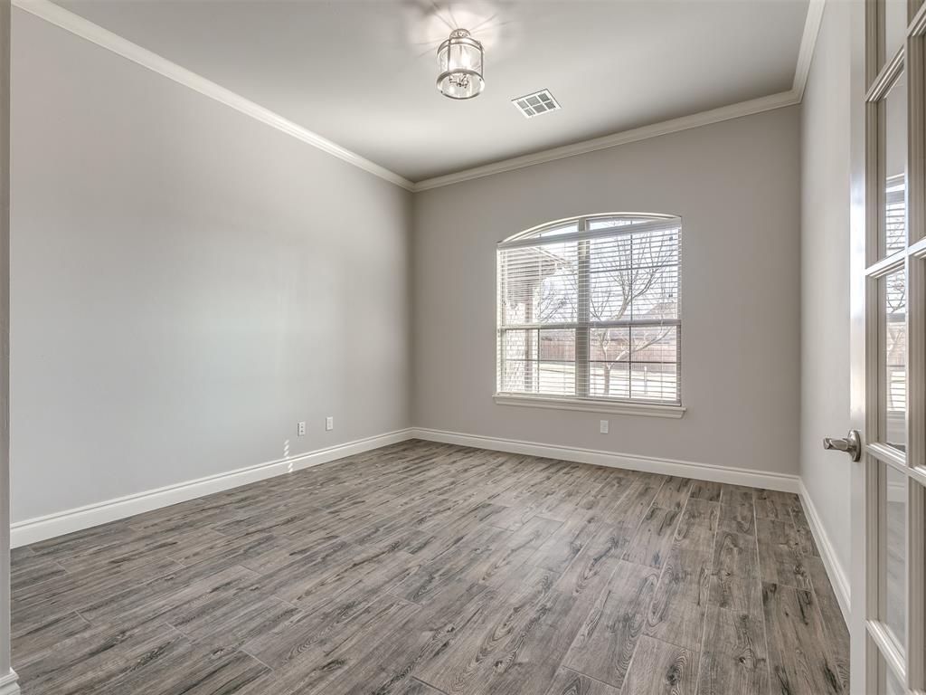 12355 Tall Timbers
