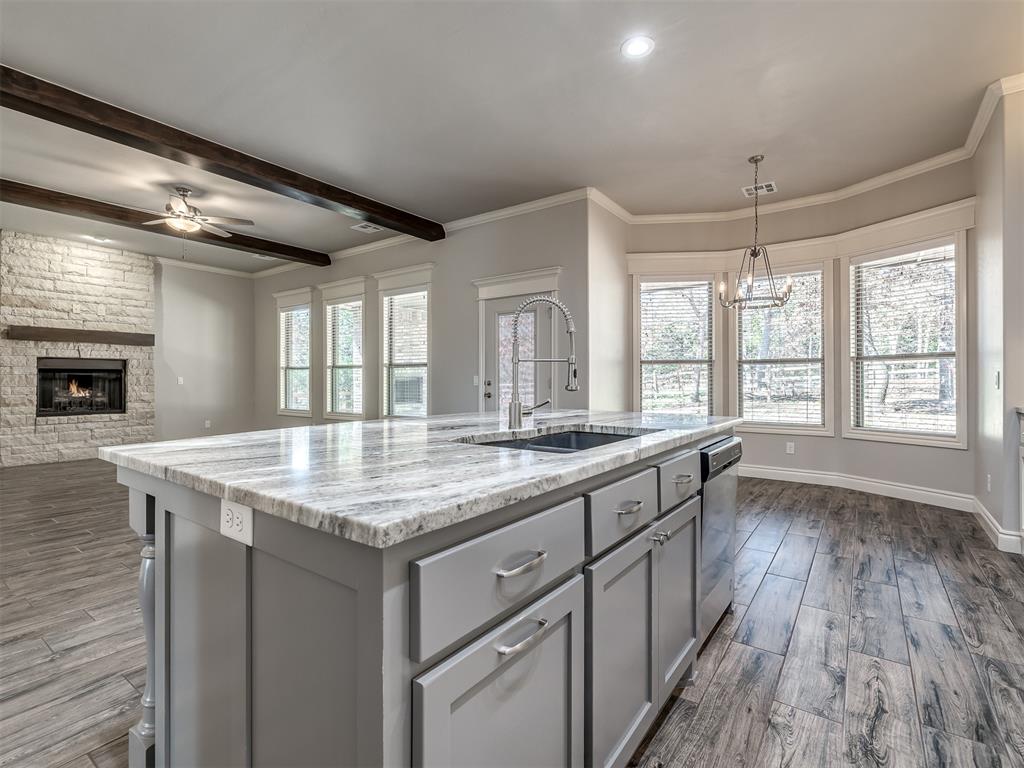12355 Tall Timbers