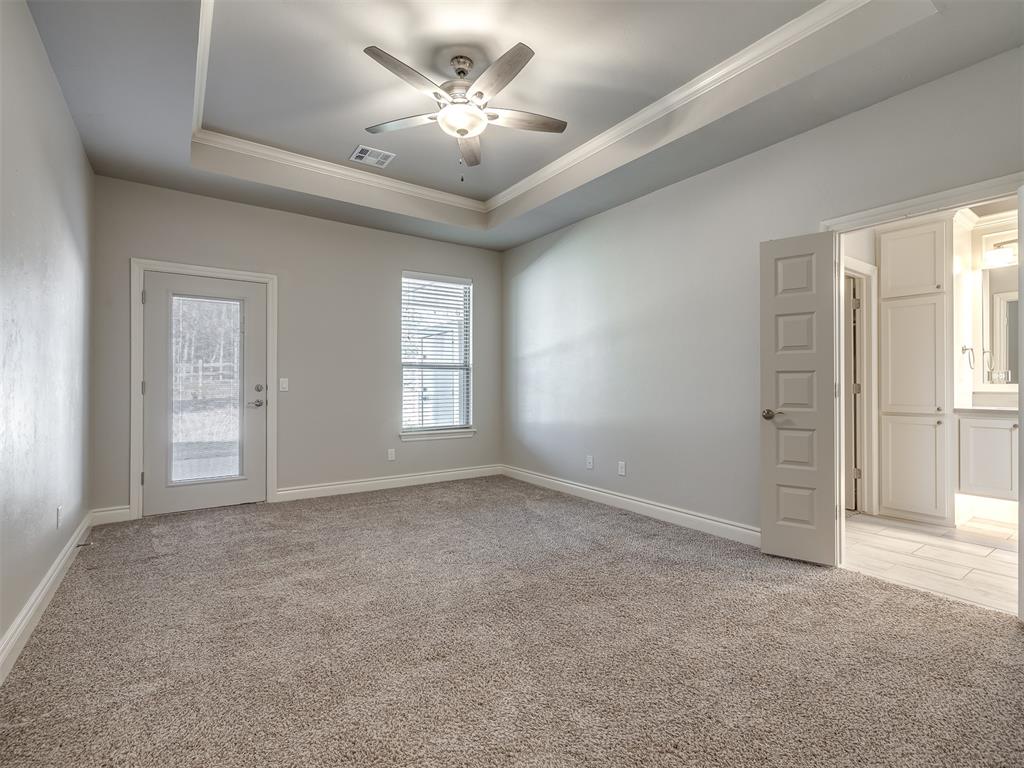 12355 Tall Timbers