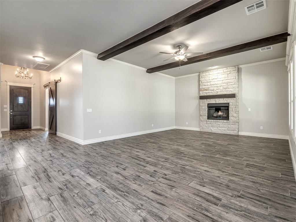 12355 Tall Timbers