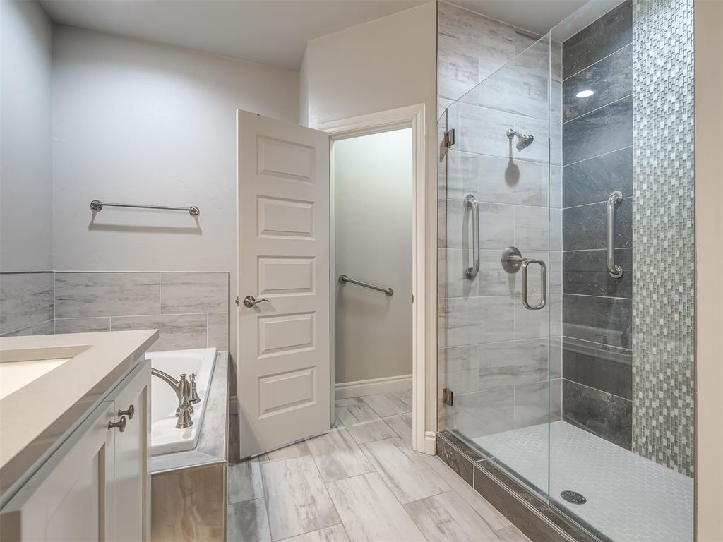 12355 Tall Timbers