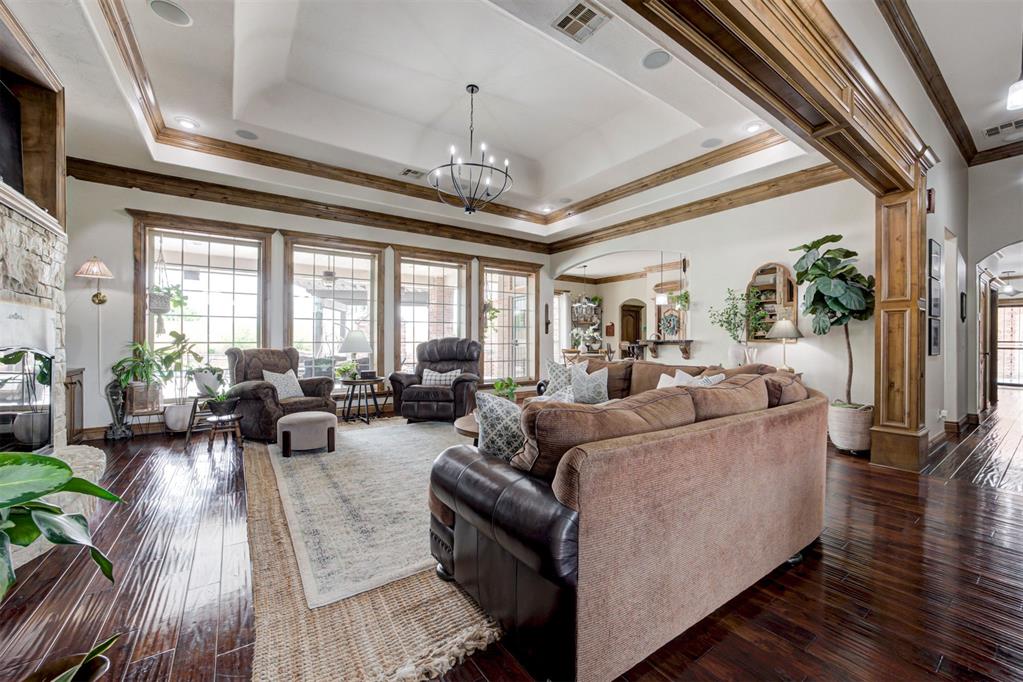 17900 Chatham Hills Road