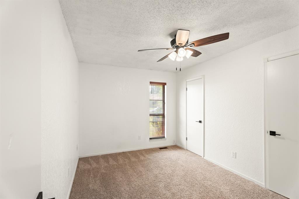 313 E Platt Drive