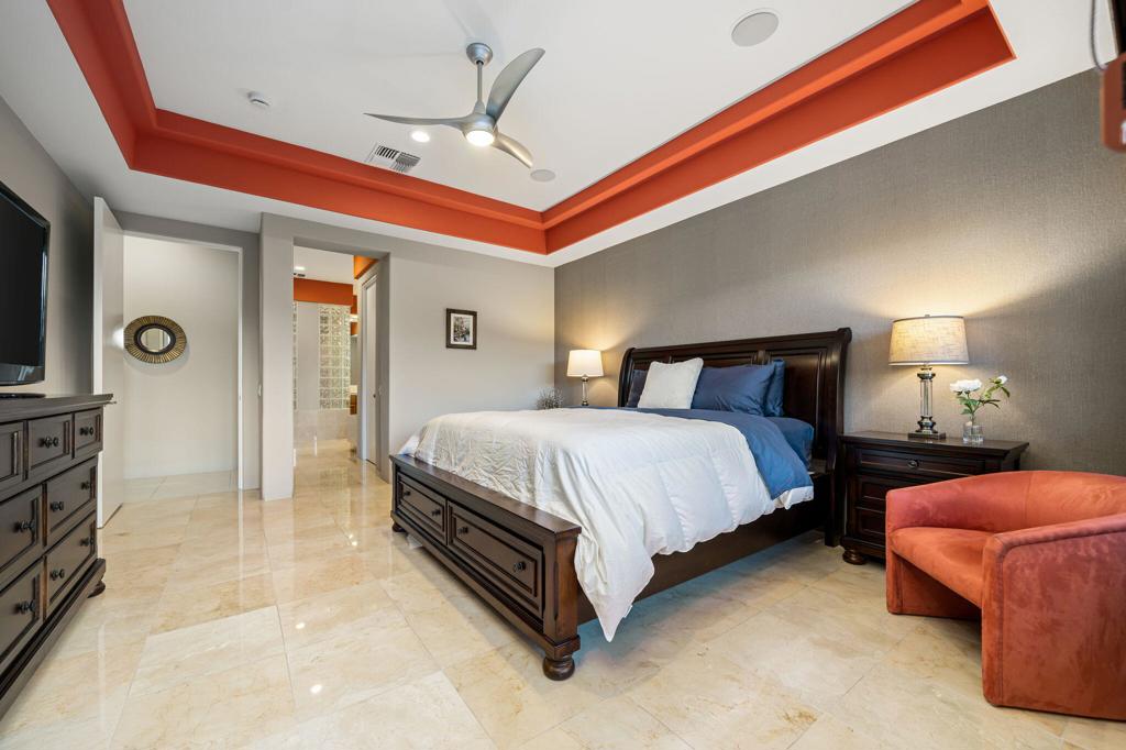 78648 Cabrillo Way