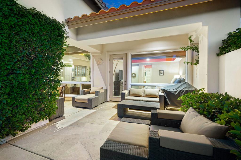 78648 Cabrillo Way