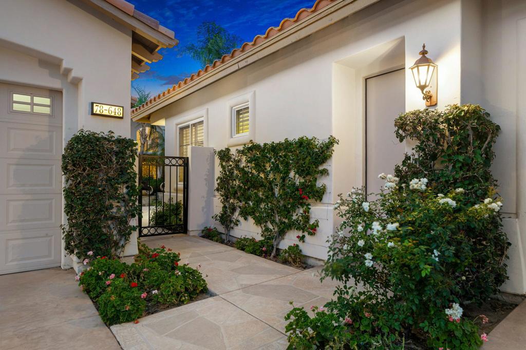 78648 Cabrillo Way