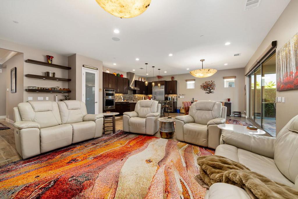 82375 W Mccarroll Drive