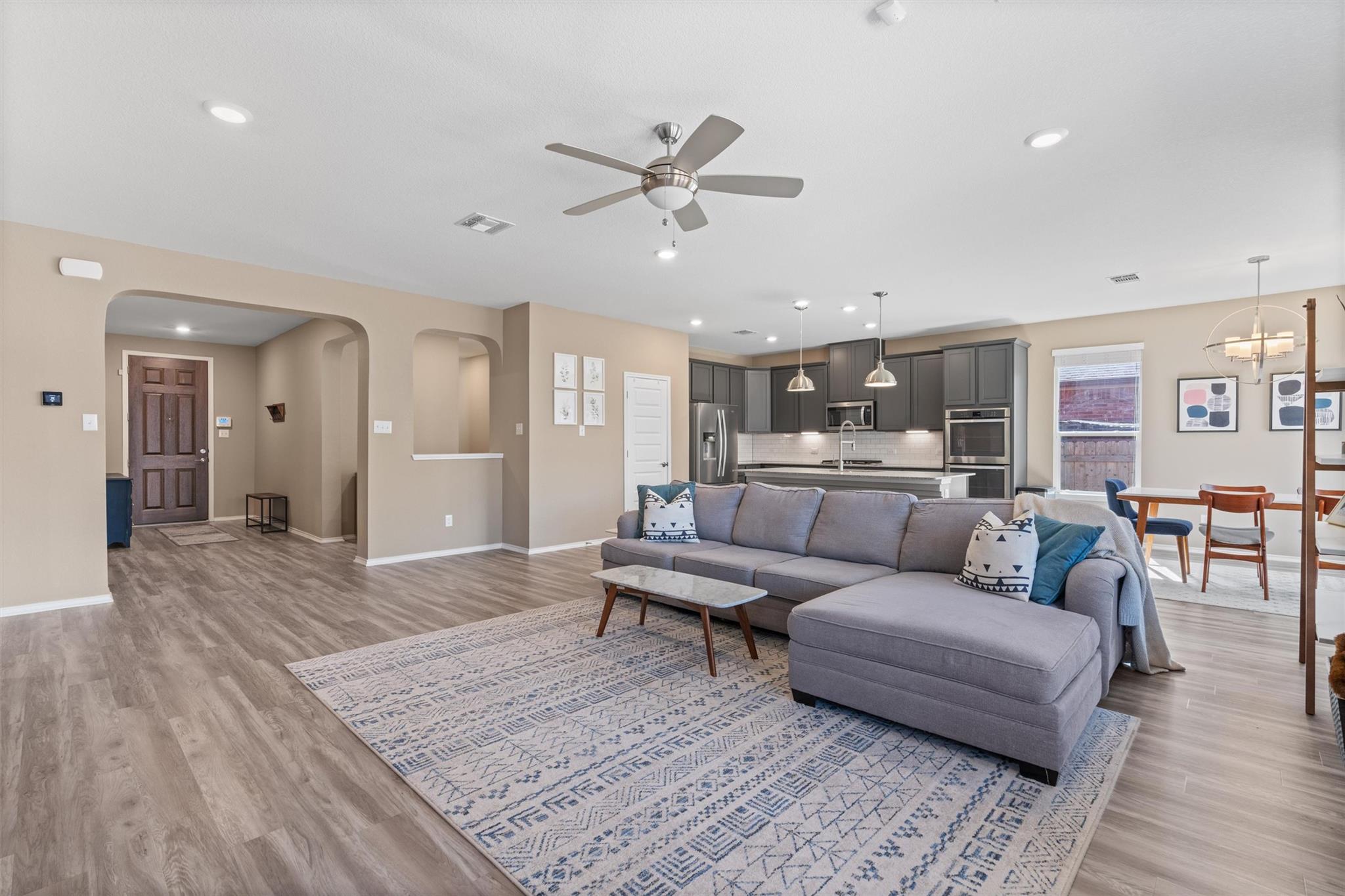1029 Plano LN