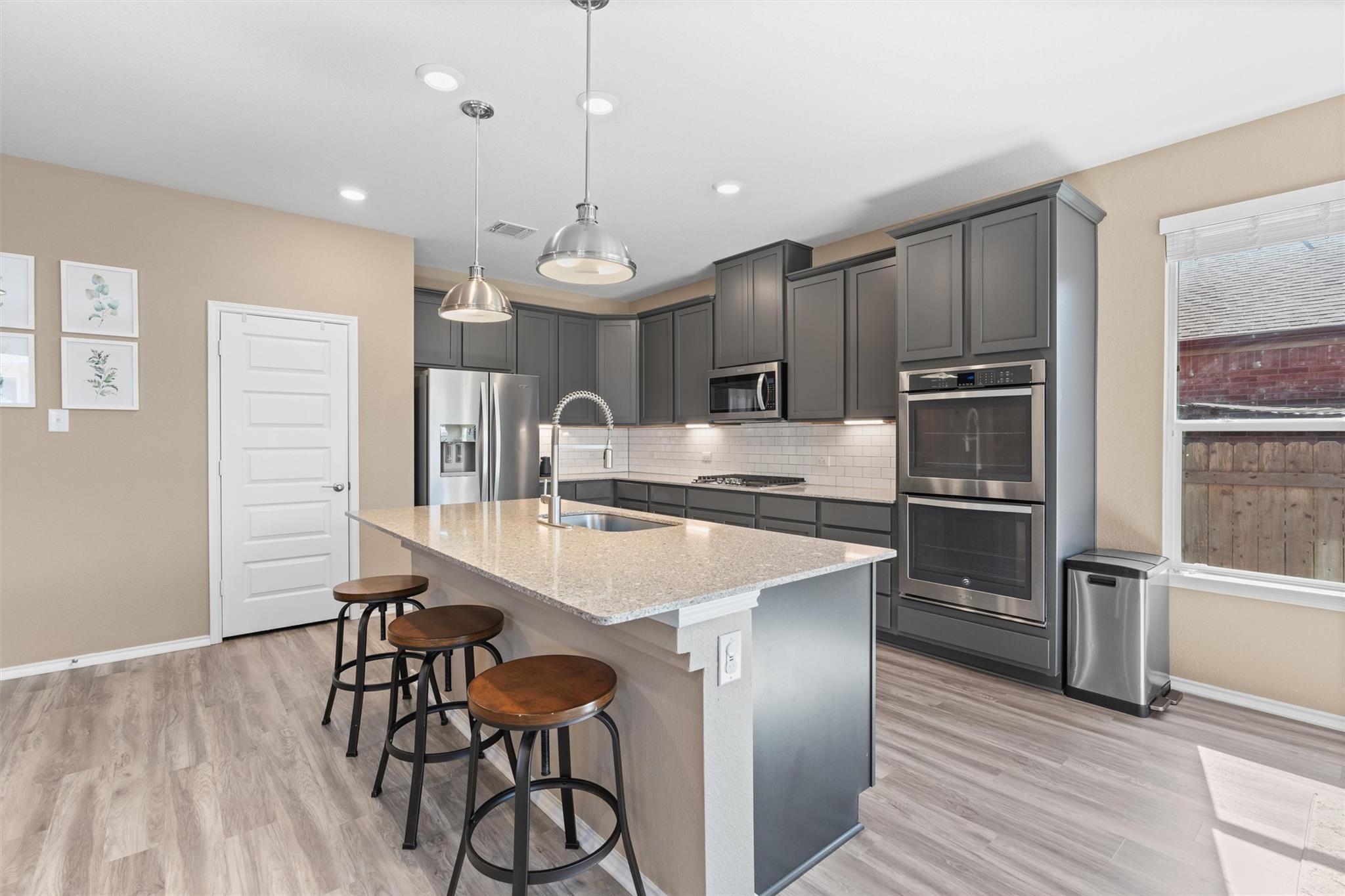 1029 Plano LN