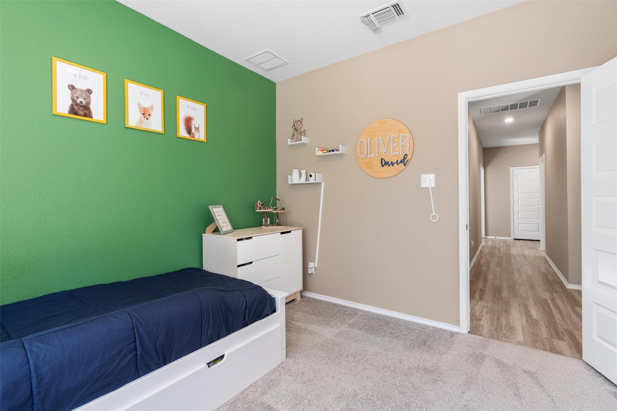 1029 Plano LN