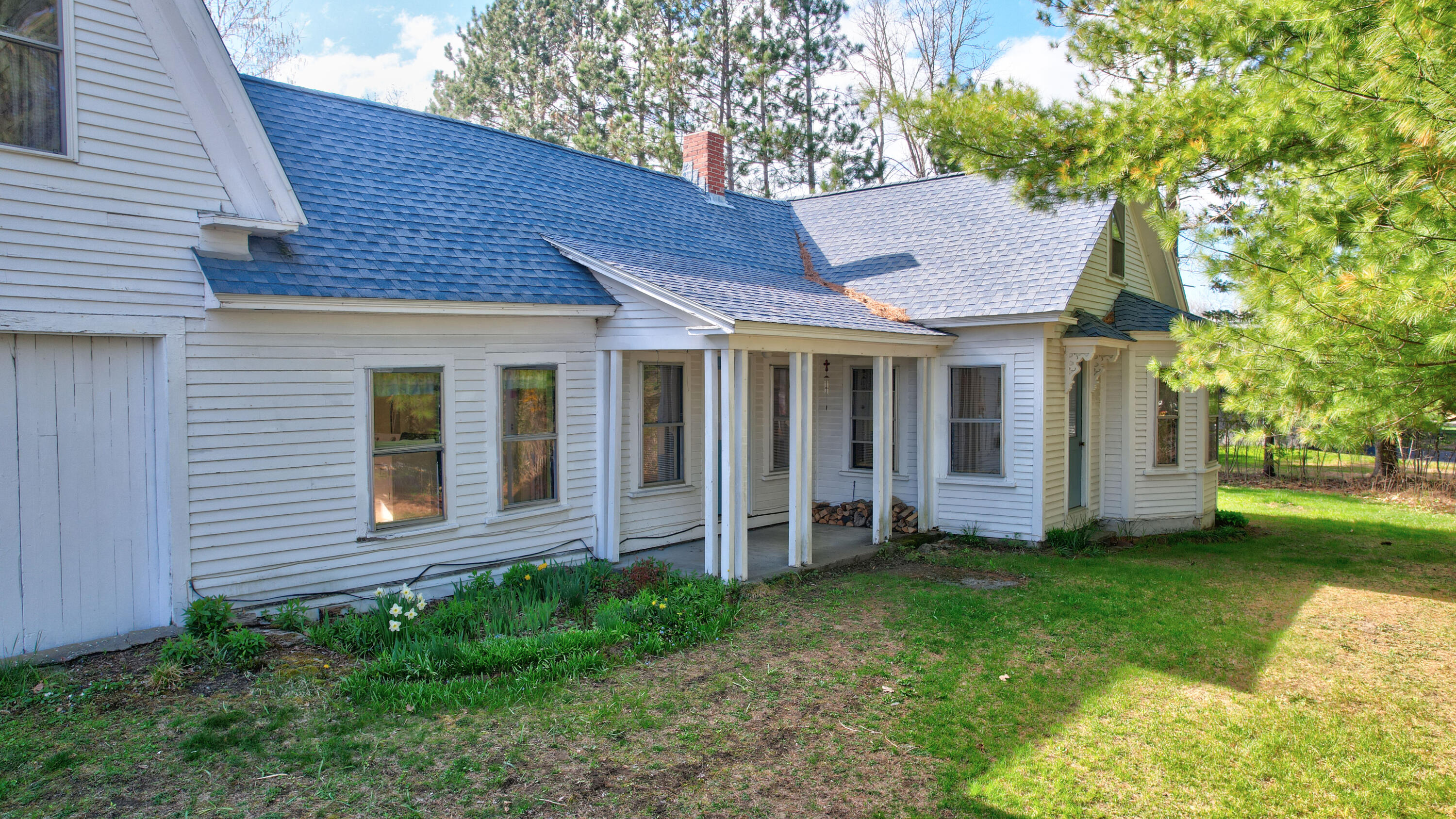 1096 Main Road