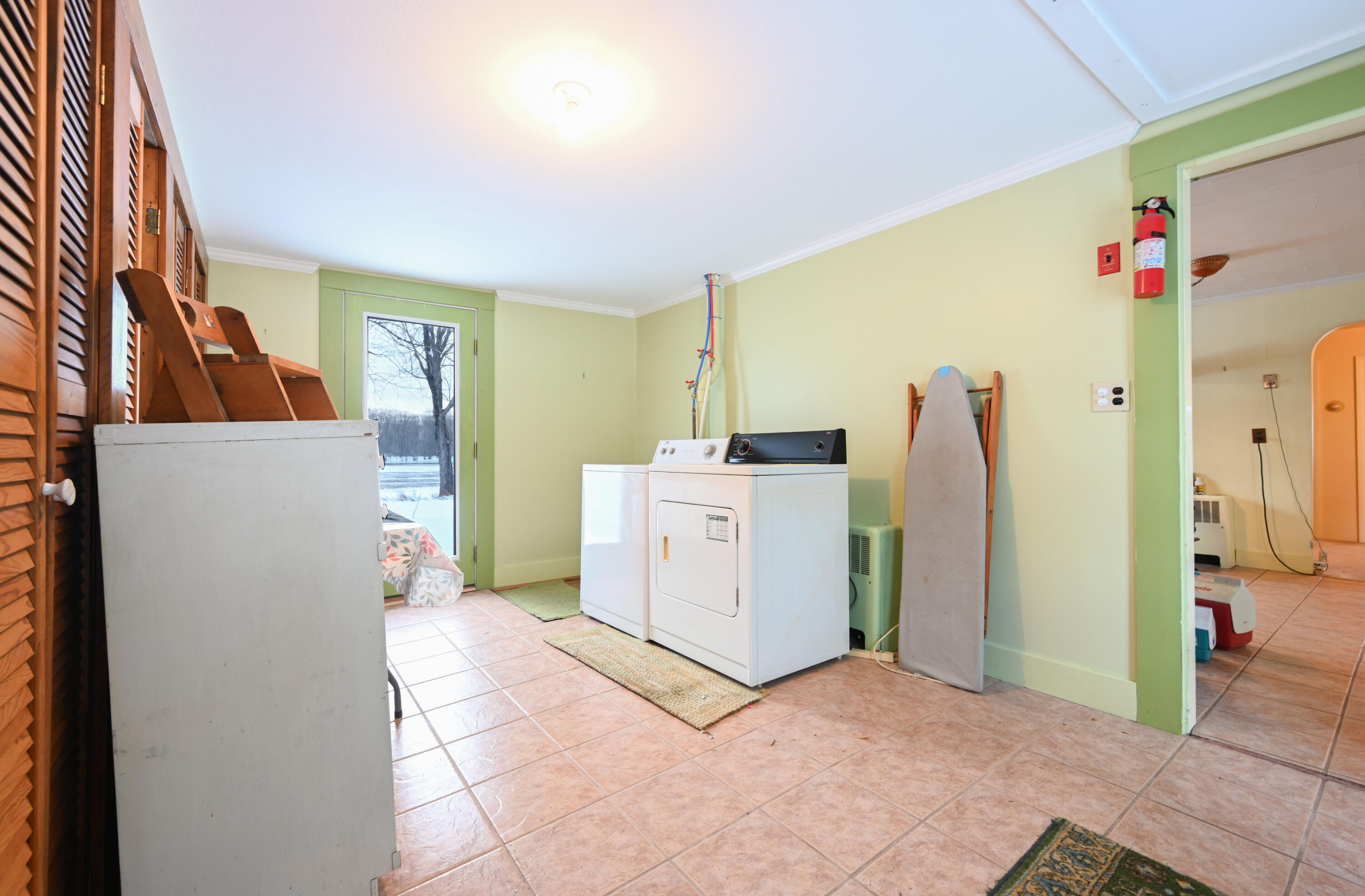 1096 Main Road