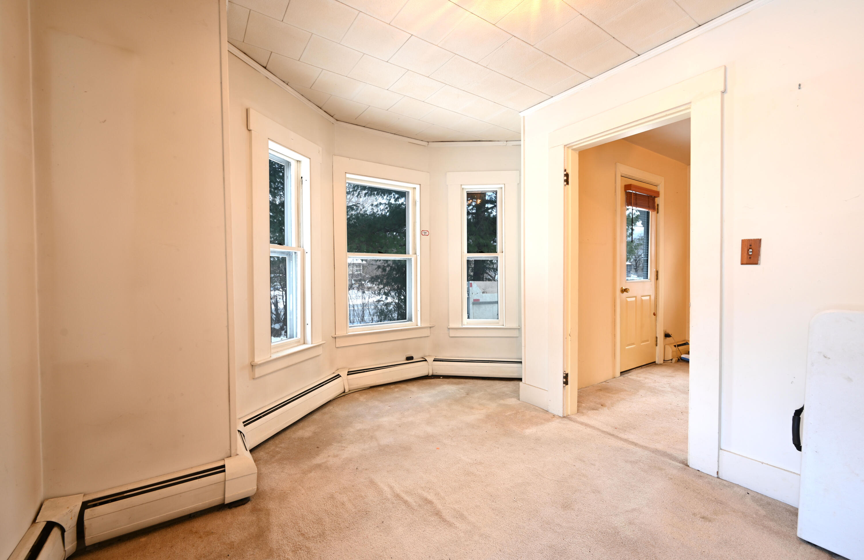 1096 Main Road