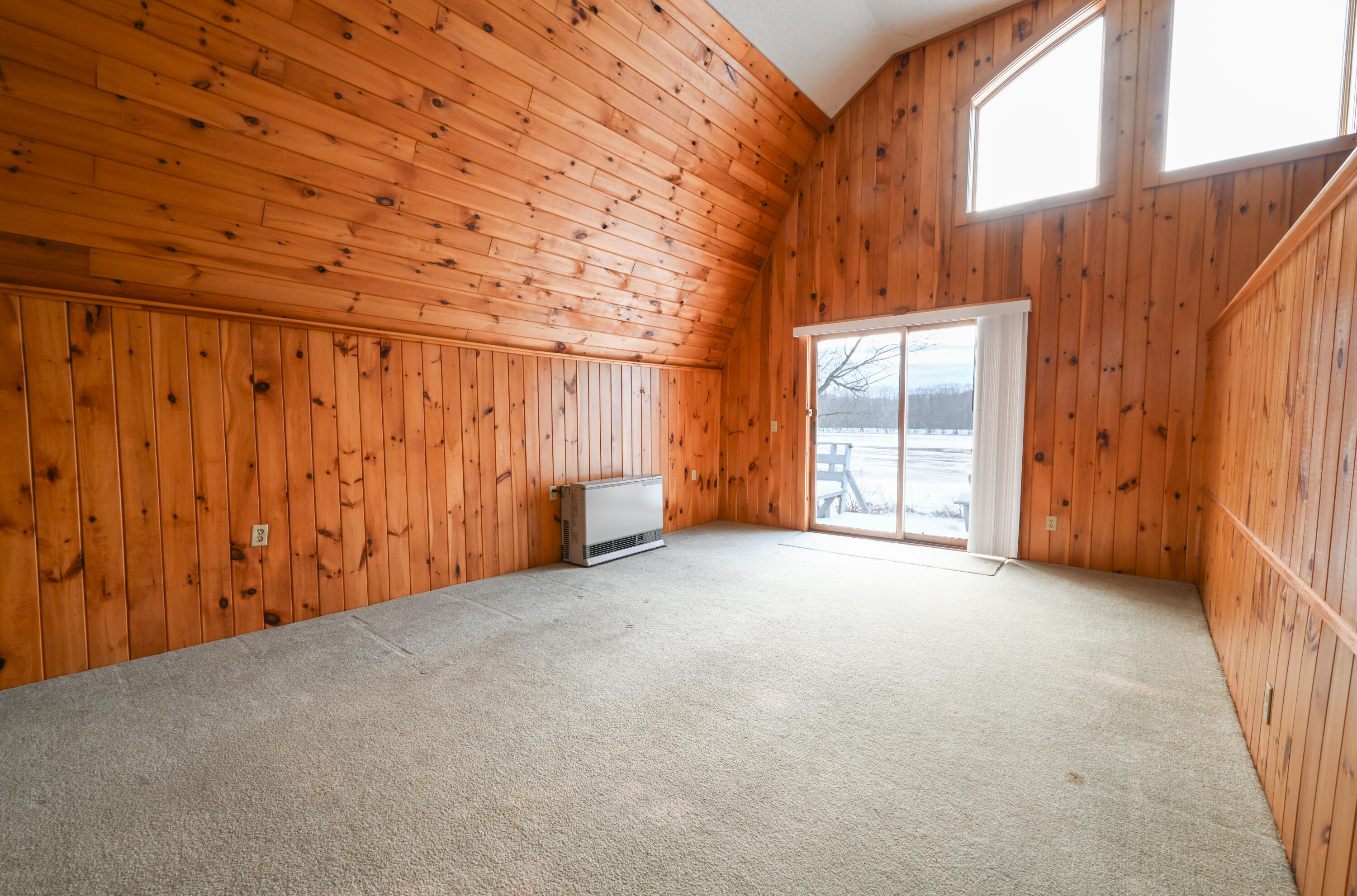 1096 Main Road