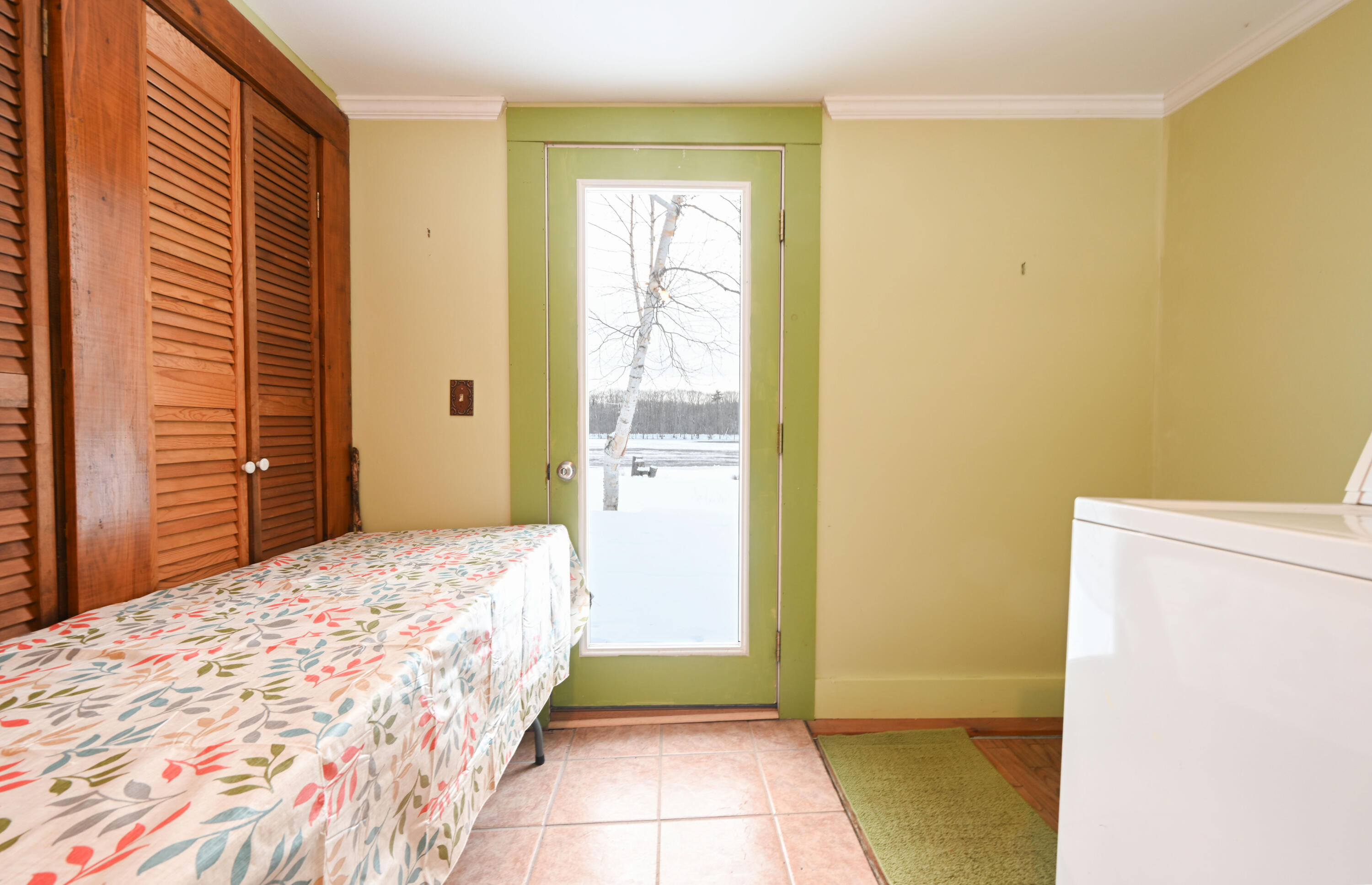 1096 Main Road