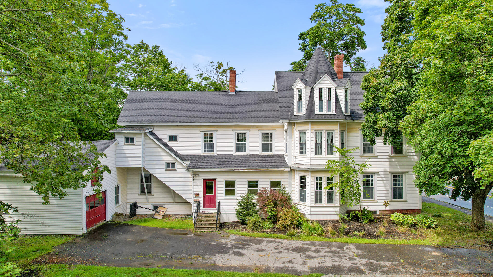 99 Main Street