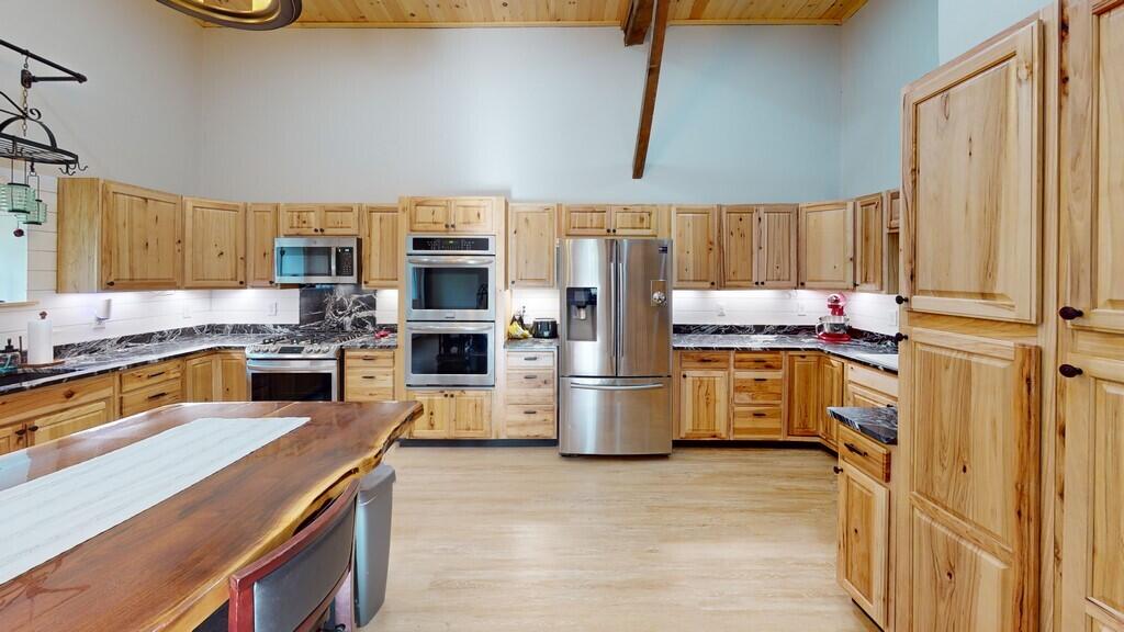 228 Hinckley Hill Road