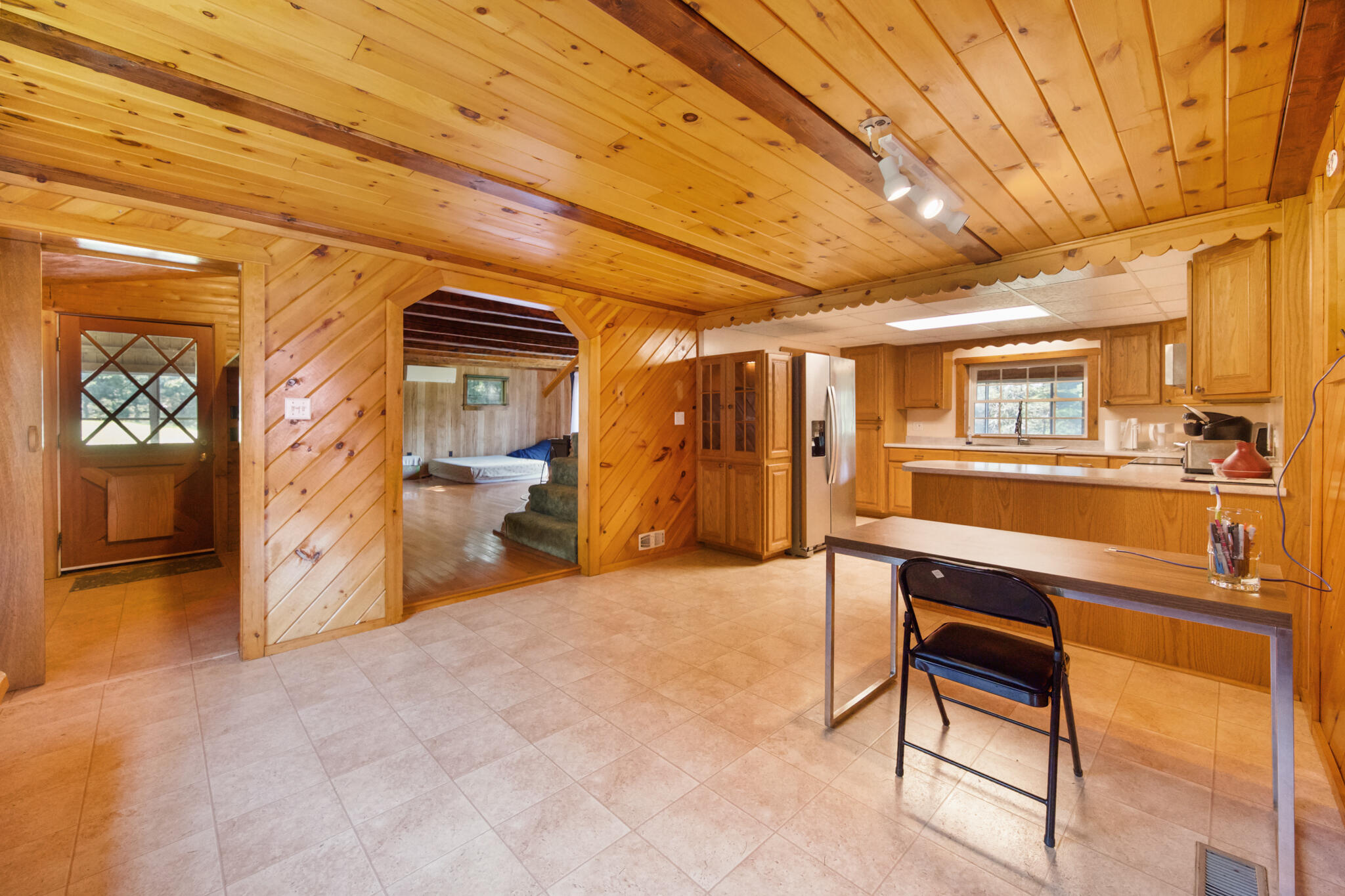 1381 Main Road