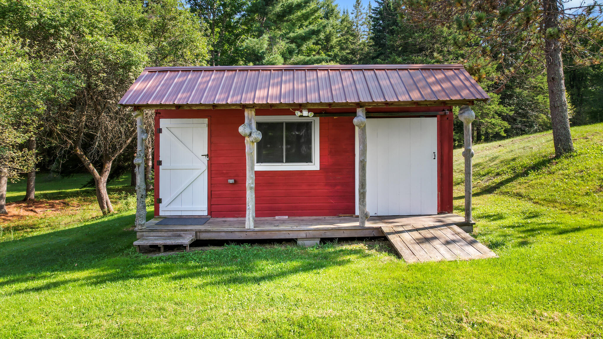 1381 Main Road