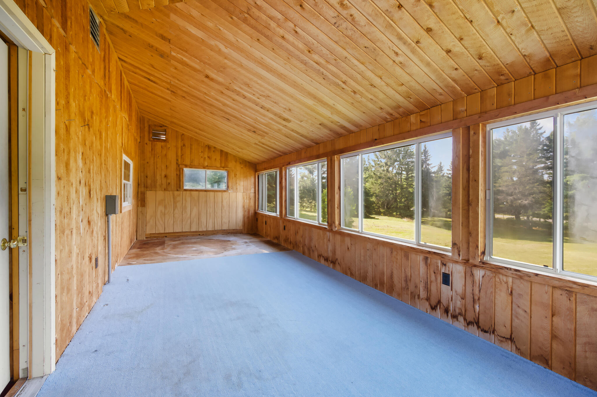 1381 Main Road
