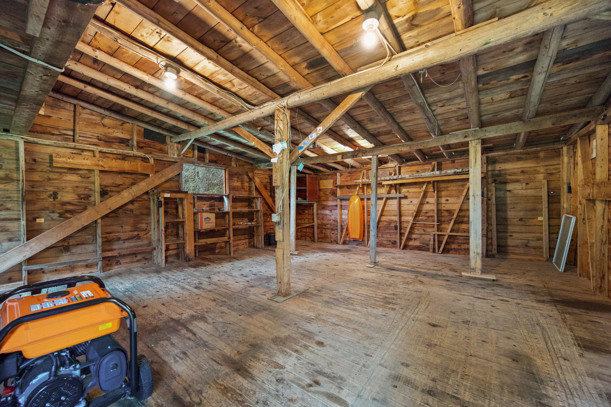 1381 Main Road