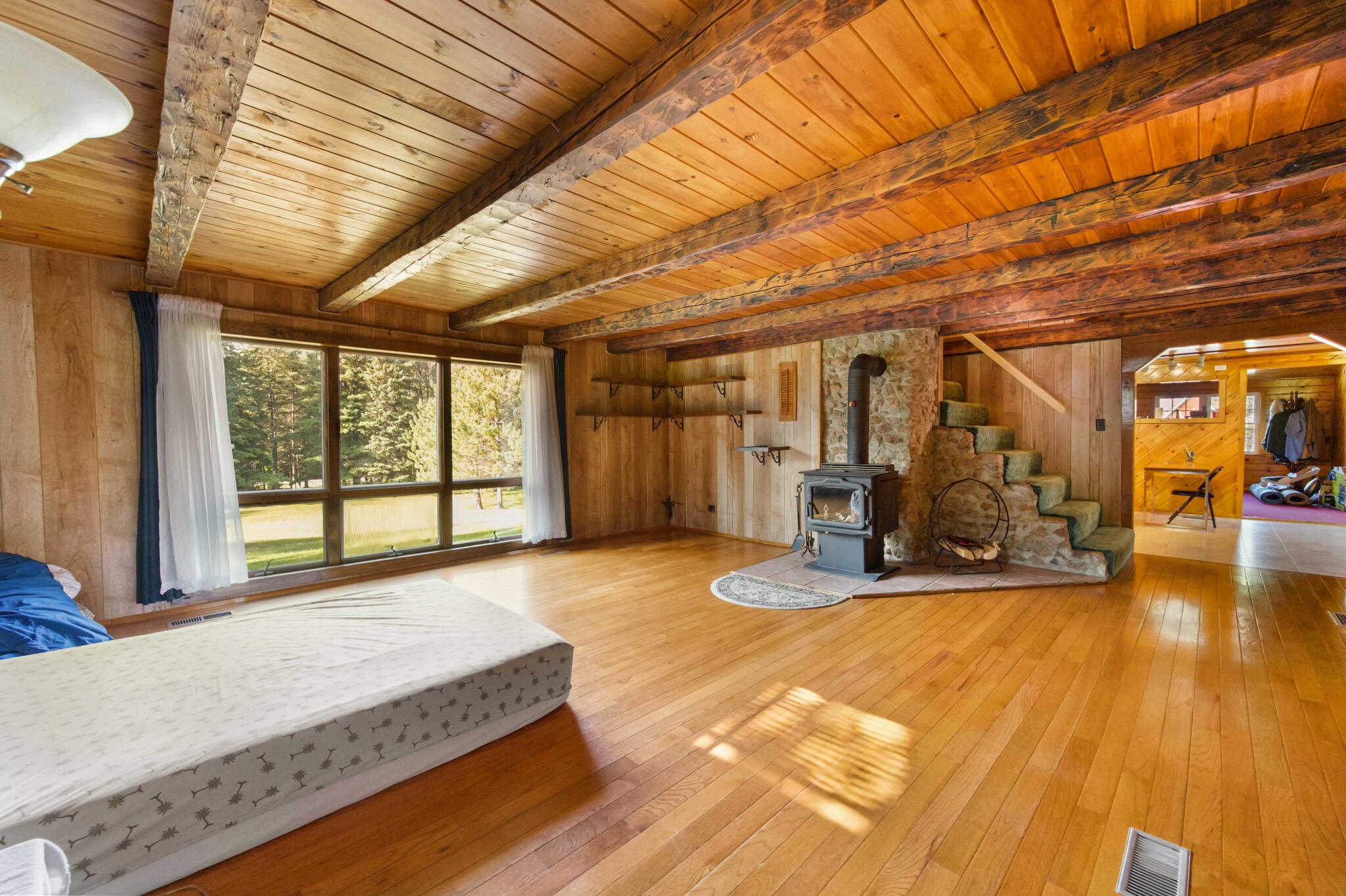 1381 Main Road