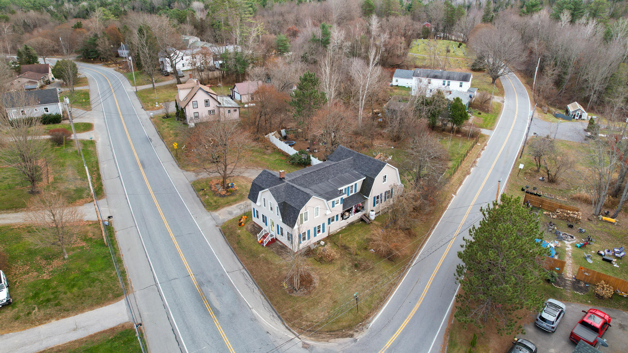 1095 N Main Street