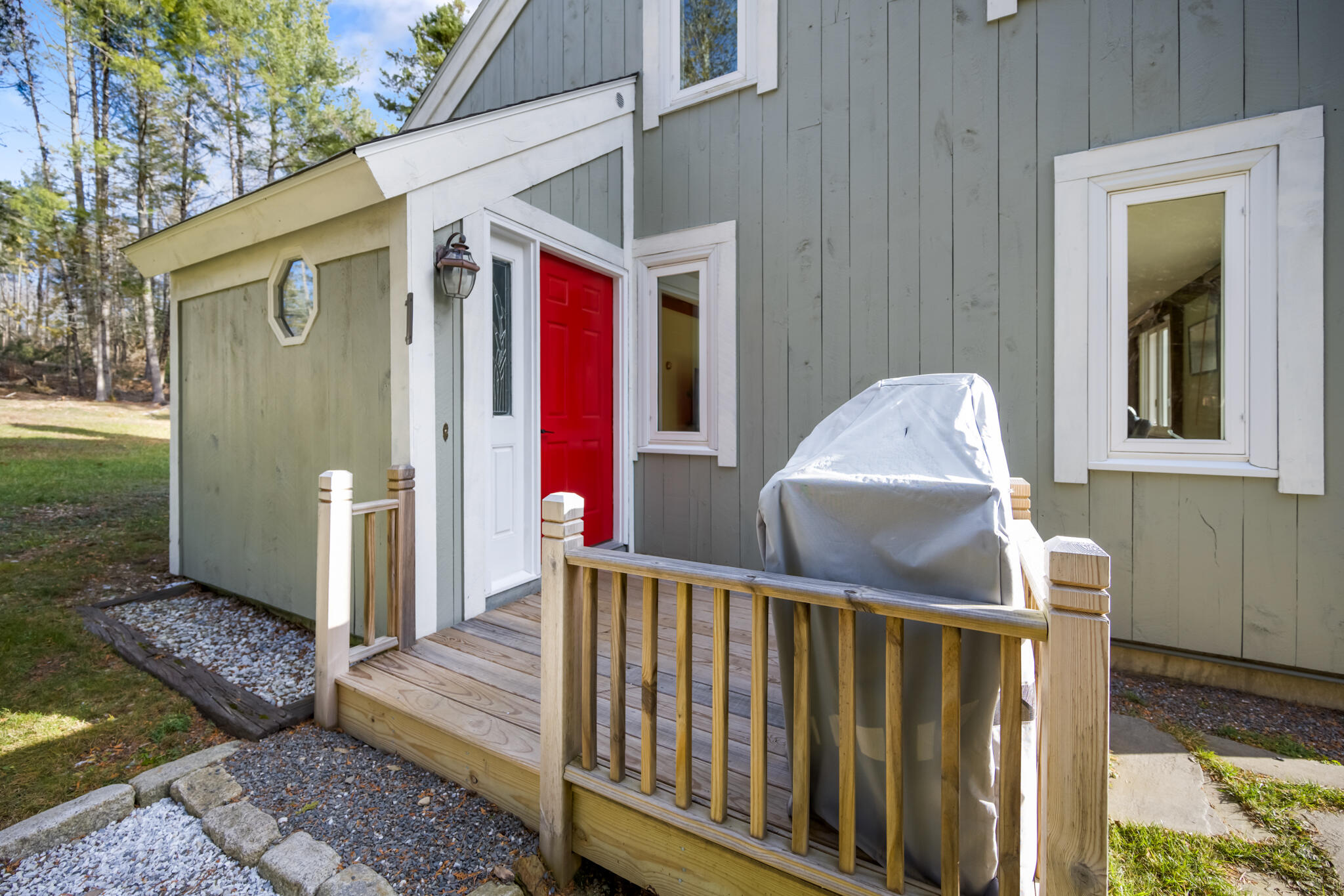 2061 Skyway Valley