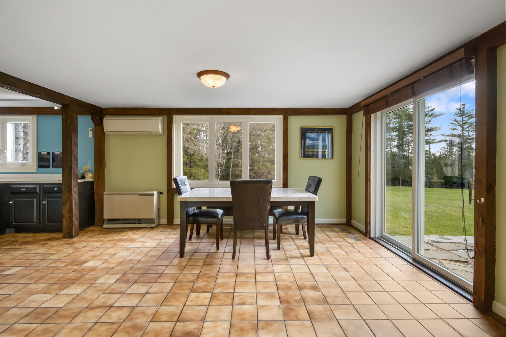 2061 Skyway Valley