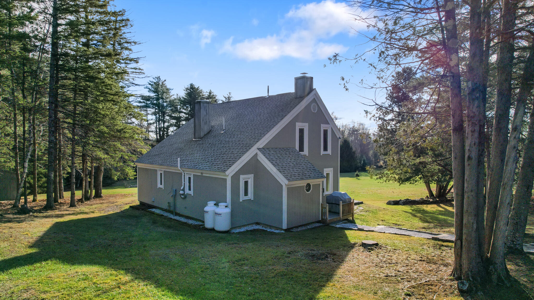 2061 Skyway Valley