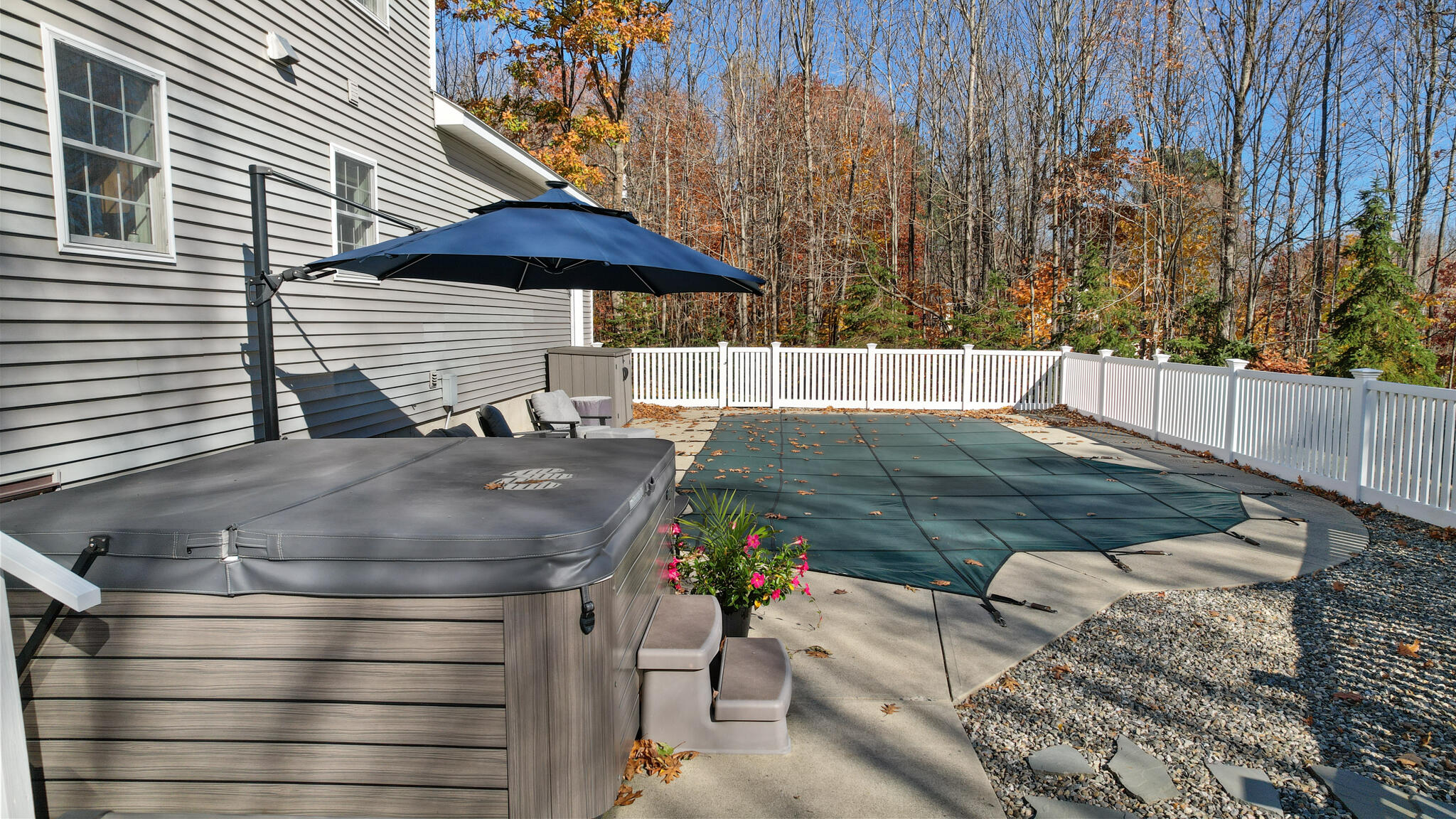 79 Blue Ridge Drive W