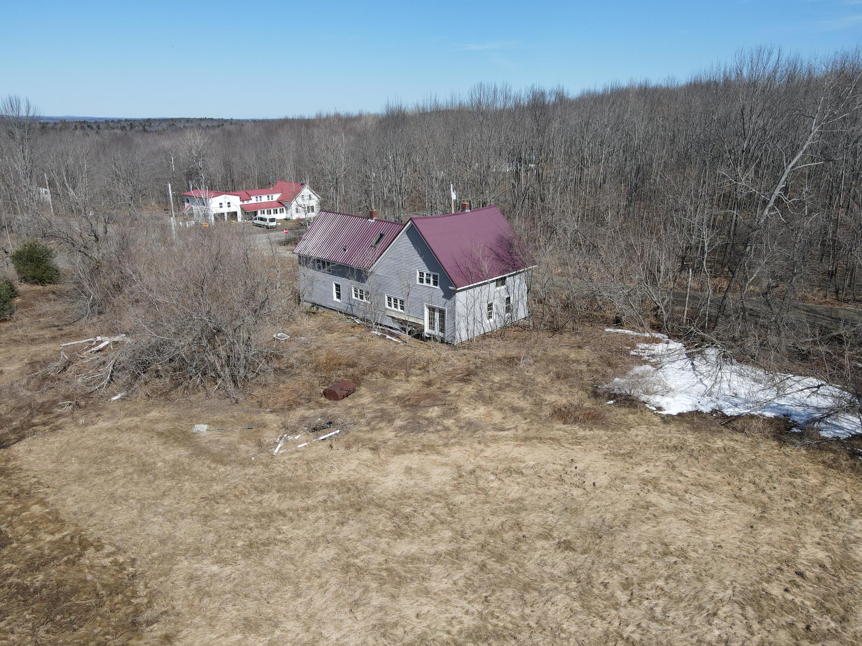 5 Old County Road N