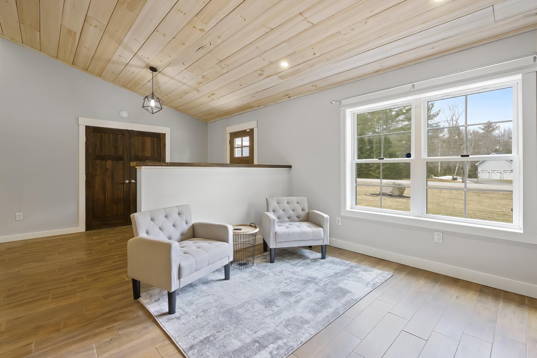 10 Graystone Drive