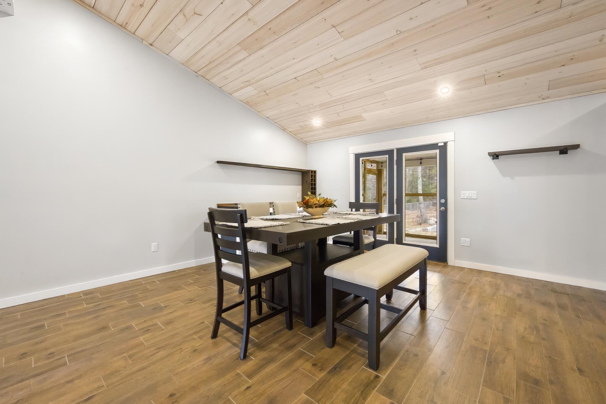 10 Graystone Drive