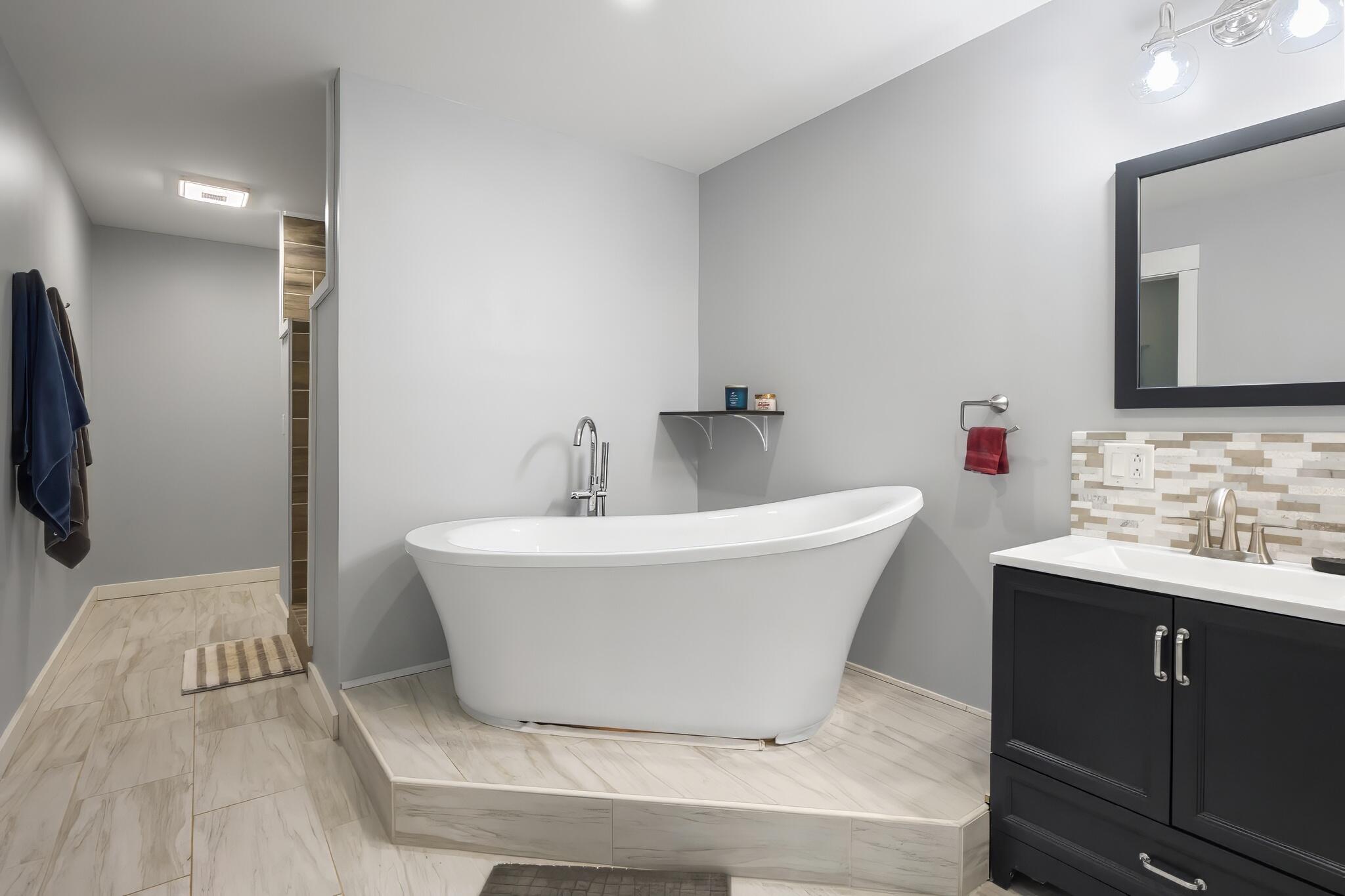 10 Graystone Drive